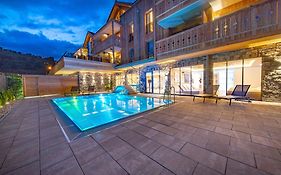 Mountain Hotel Luis